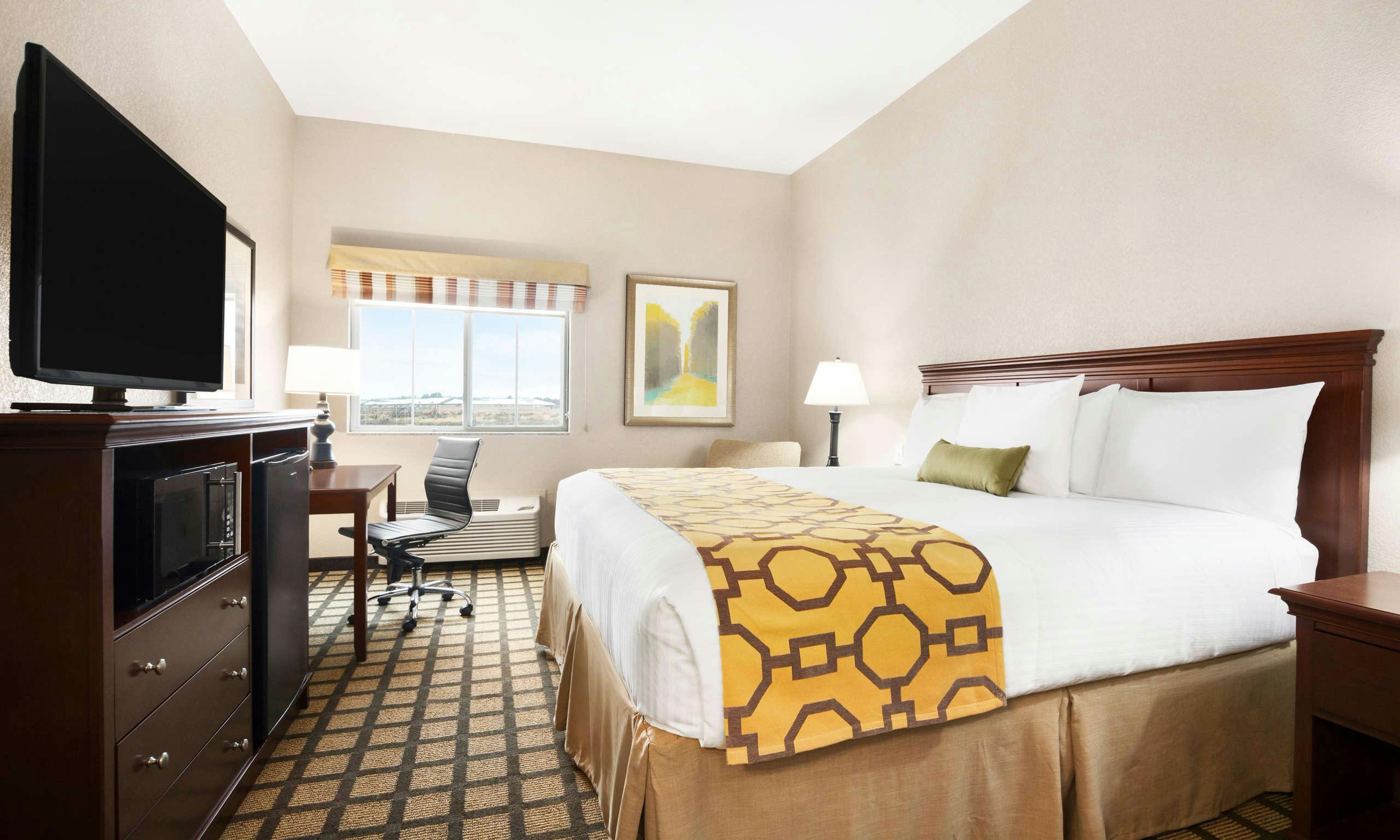 Hotel Baymont by Wyndham Odessa photo 1