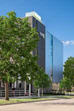 Hotel Home2Suites Des Moines at Drake University photo 1