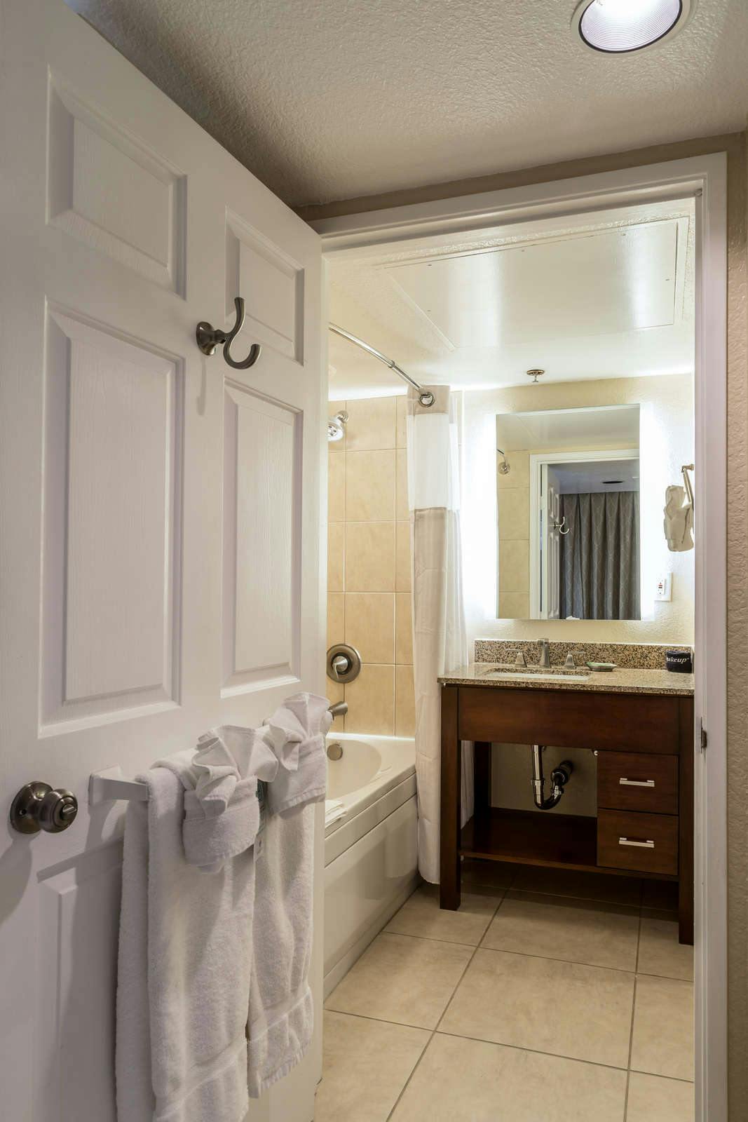 Hotel Coronado Beach Resort photo 3