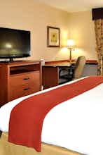 Hotel Holiday Inn Express Las Vegas Nellis photo 3