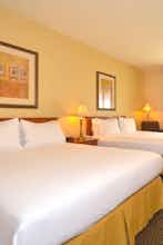 Hotel Holiday Inn Express Las Vegas Nellis photo 2