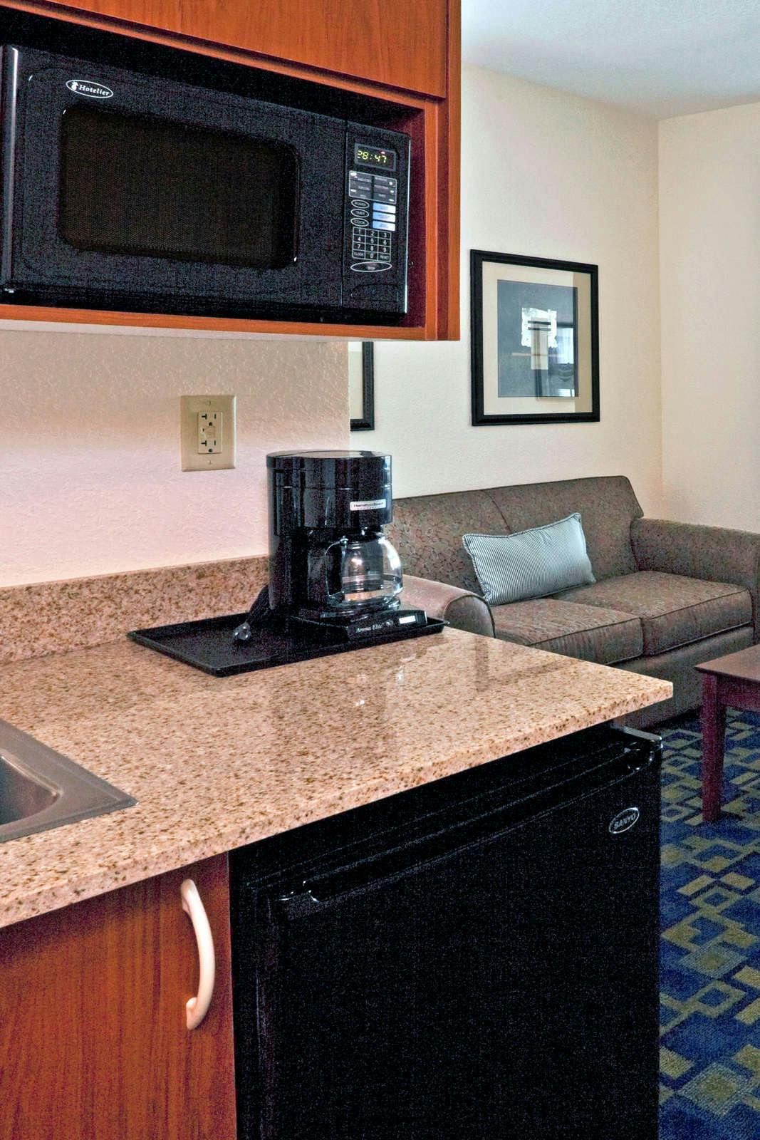 Hotel Holiday Inn Express Hotel & Suites Pembroke Pines photo 4