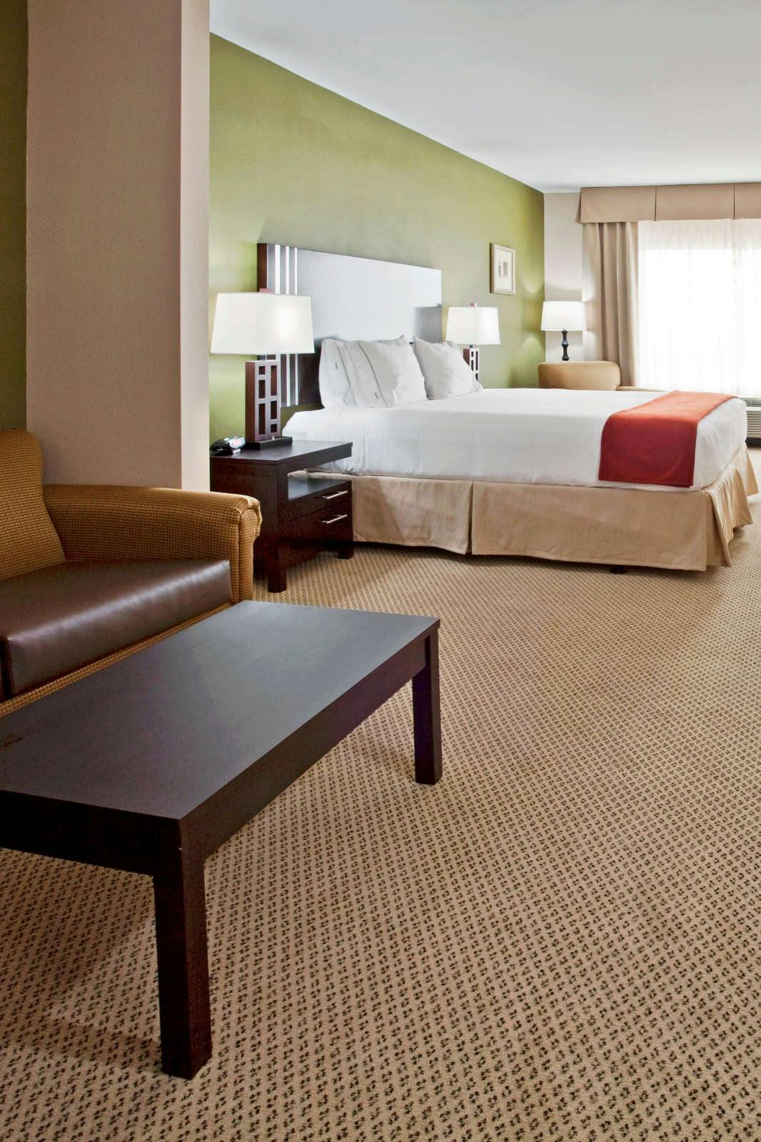 Hotel Holiday Inn Express Lake Wales photo 3