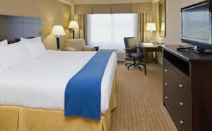 Holiday Inn Express Hotel & Suites Fort Myers East