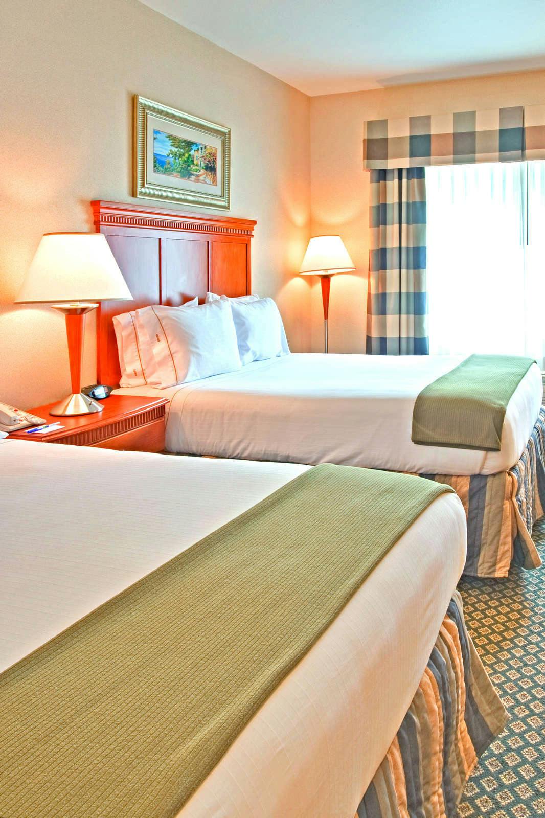 Hotel Holiday Inn Express Hotel & Suites Ontario Airport Mills Mall photo 2