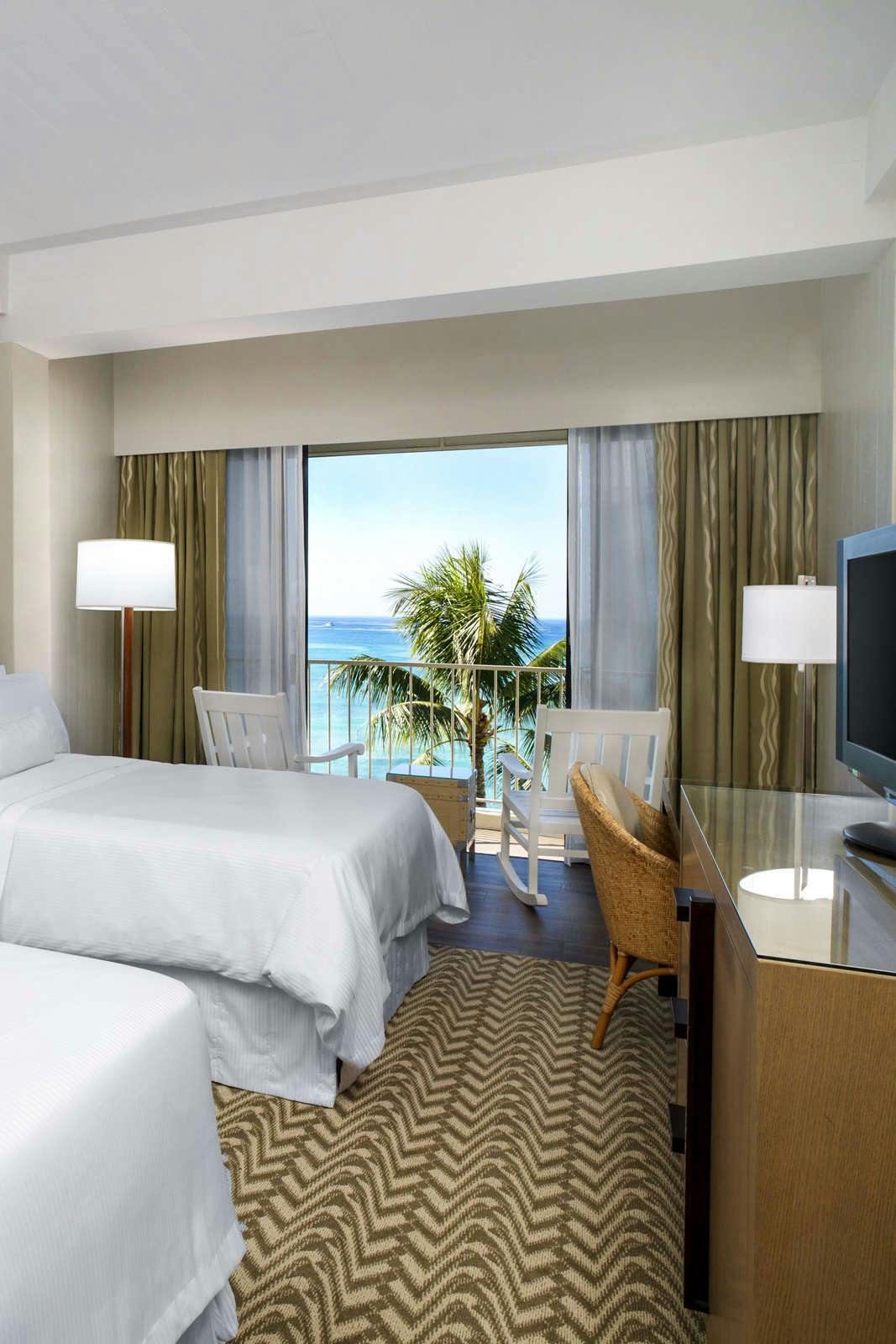 Hotel Moana Surfrider, A Westin Resort & Spa, Waikiki Beach photo 3