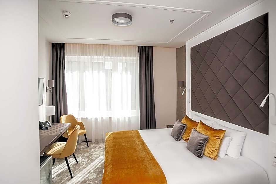 Hotel Regency Suites Hotel Budapest photo 2