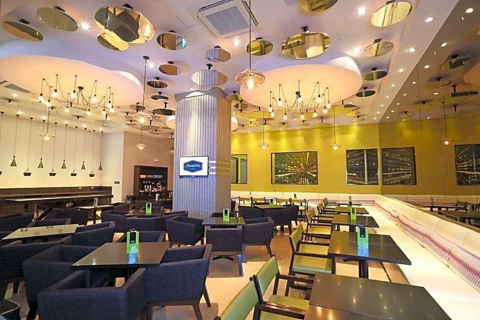 Hotel Hampton by Hilton Panama photo 1