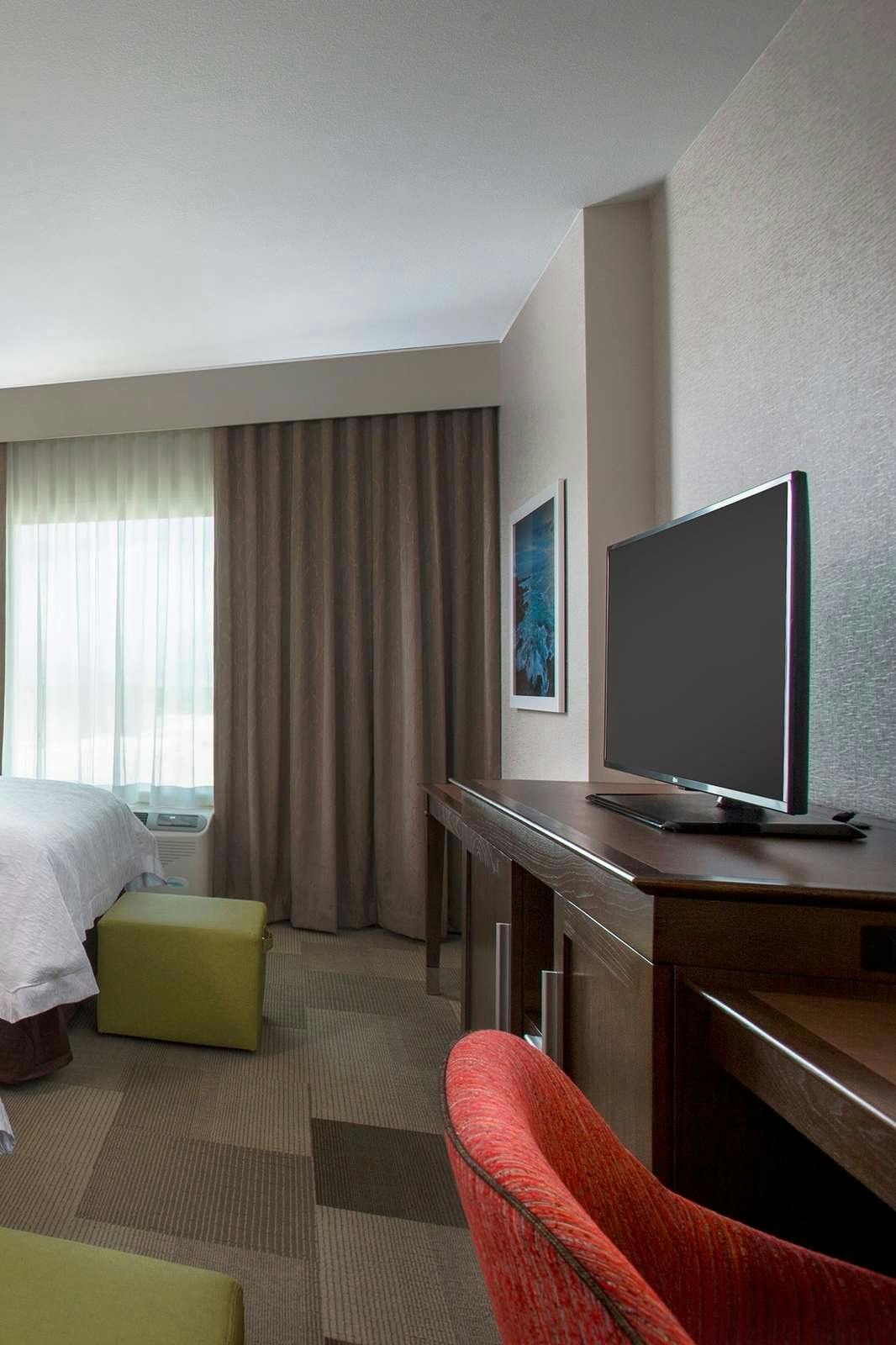 Hotel Hampton Inn & Suites Oahu Kapolei photo 3