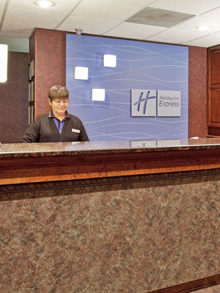 Hotel Holiday Inn Express Osage Beach Lake Of The Ozarks photo 5