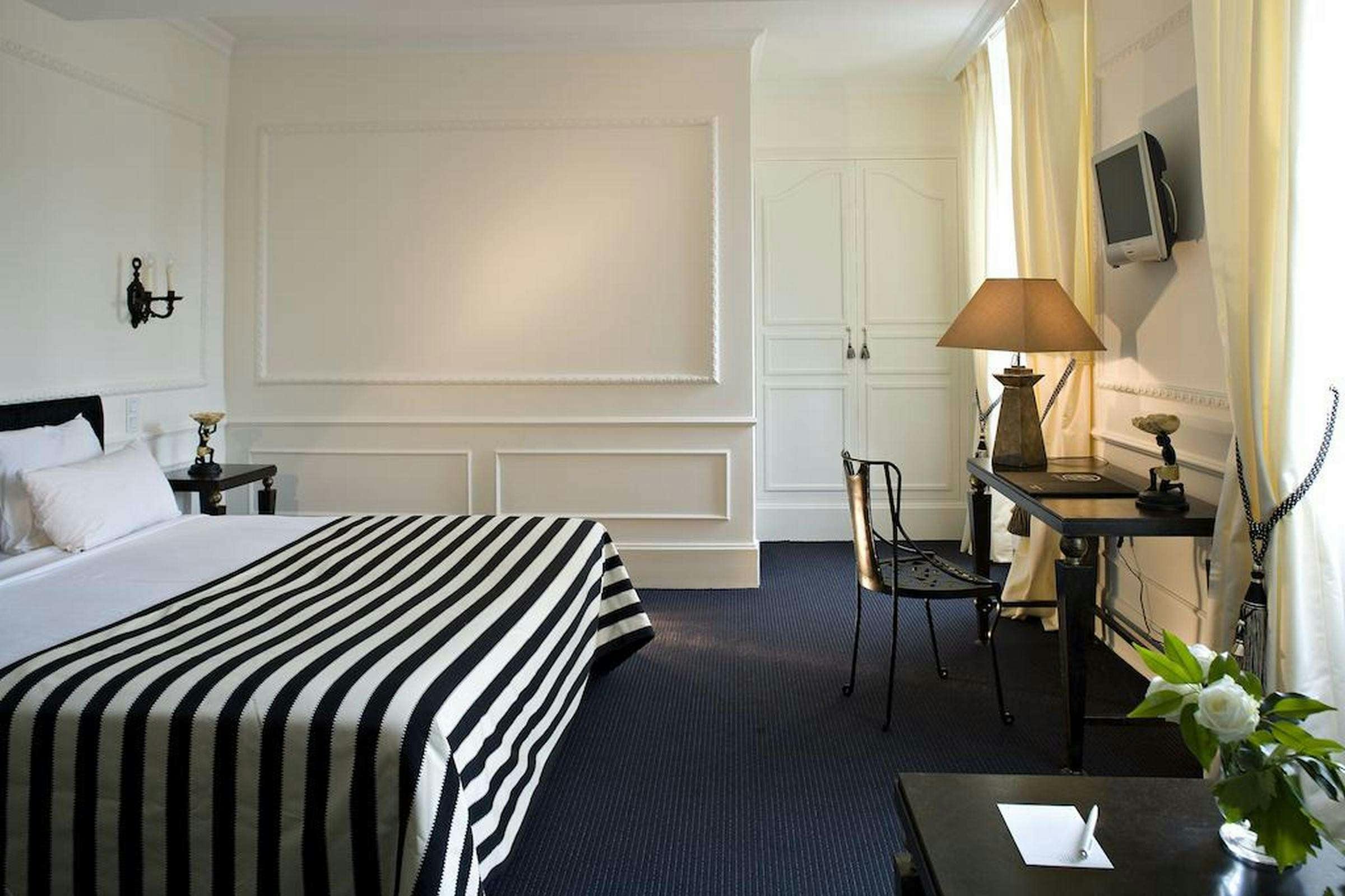 Hotel Hotel De La Poste photo 3