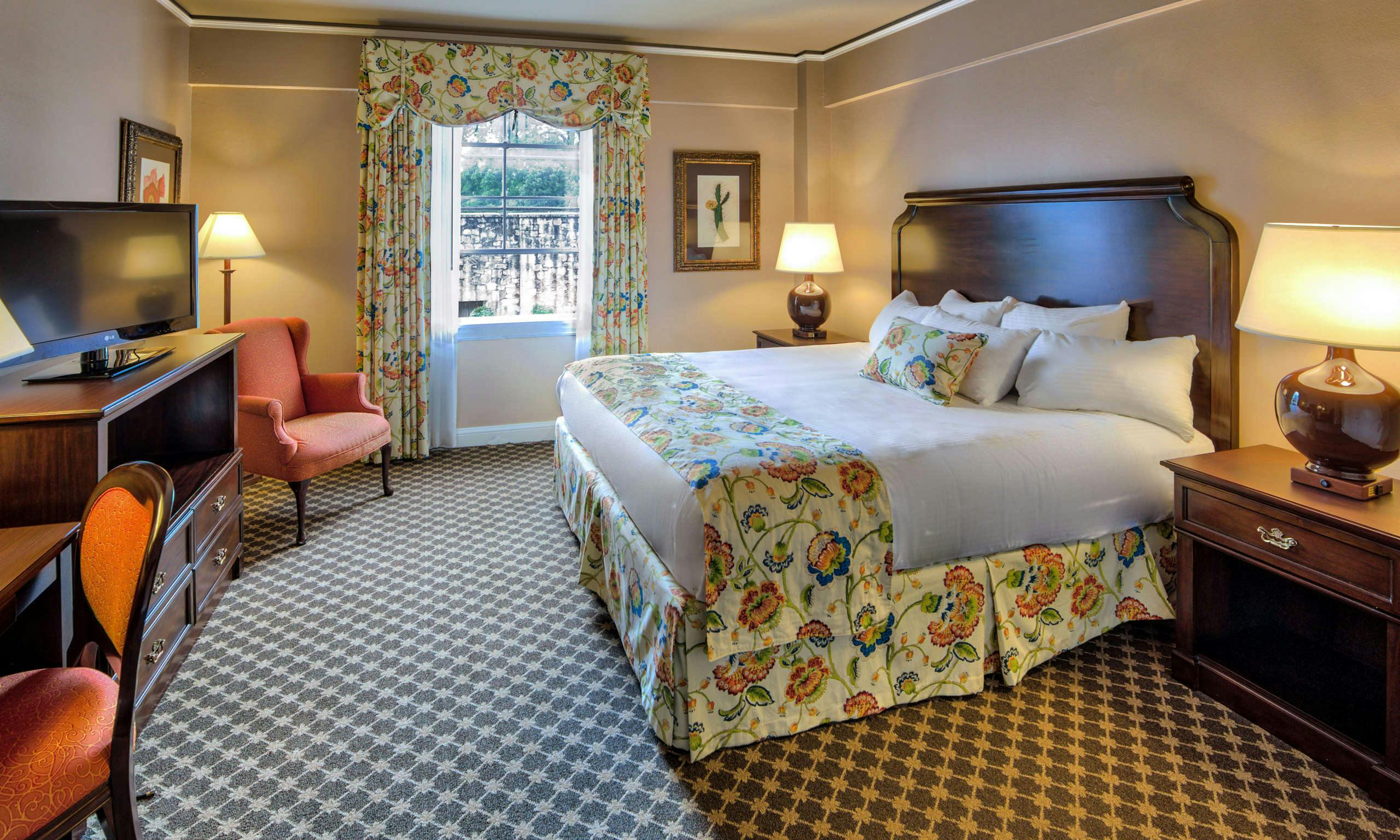 Menger Hotel, San Antonio - HotelTonight