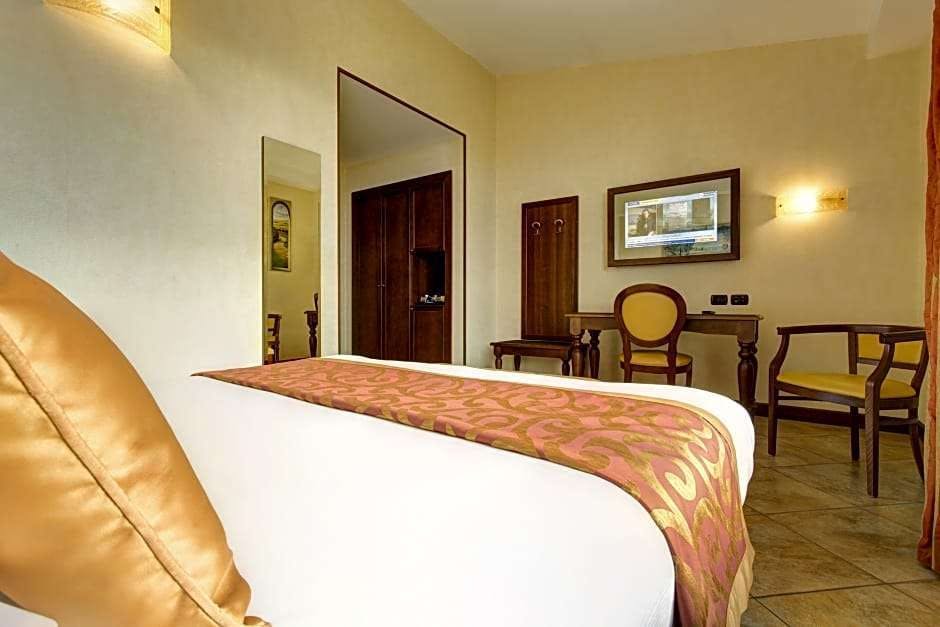 Hotel Hotel Athena Siena photo 5