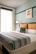 Hotel Moxy Portland Downtown photo 2