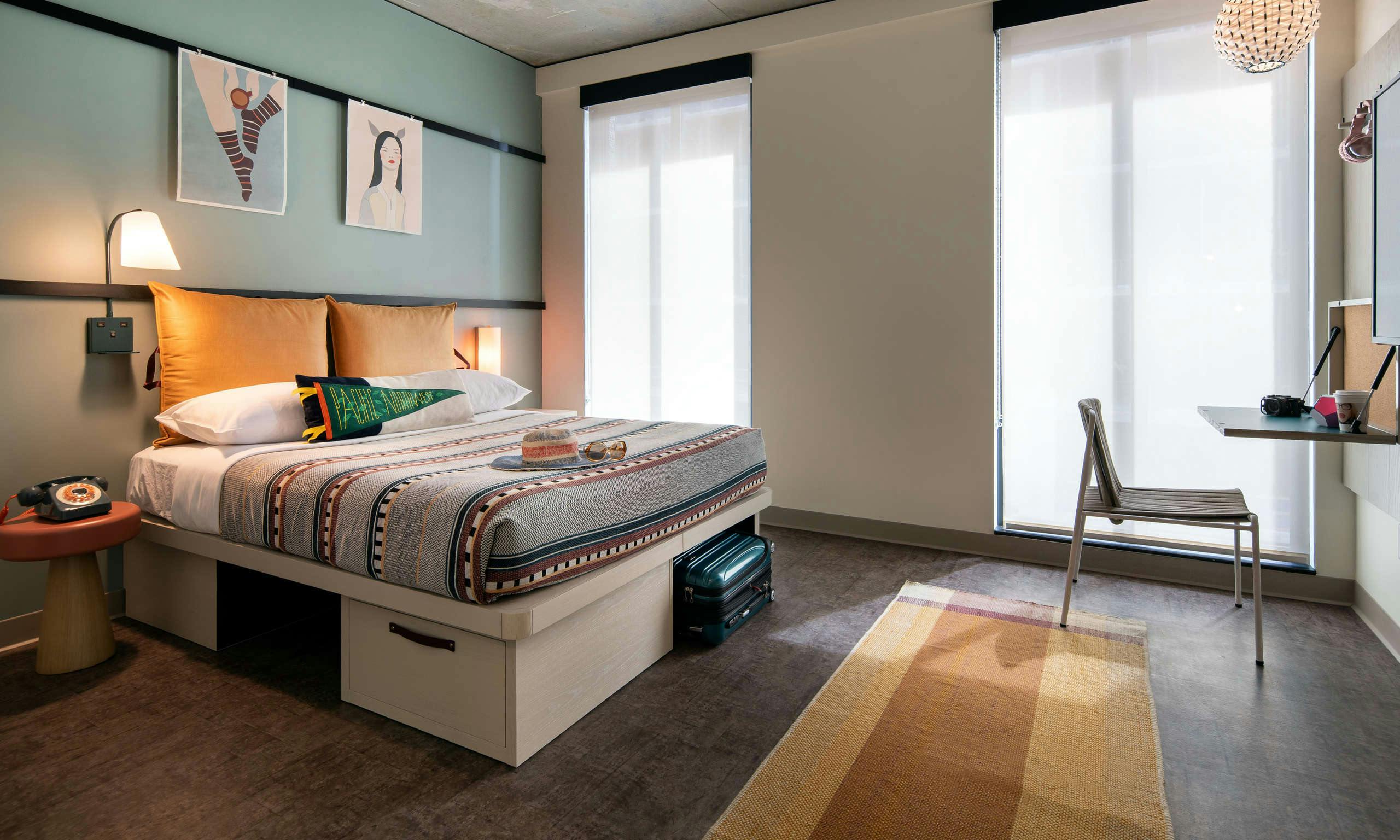 Hotel Moxy Portland Downtown photo 1