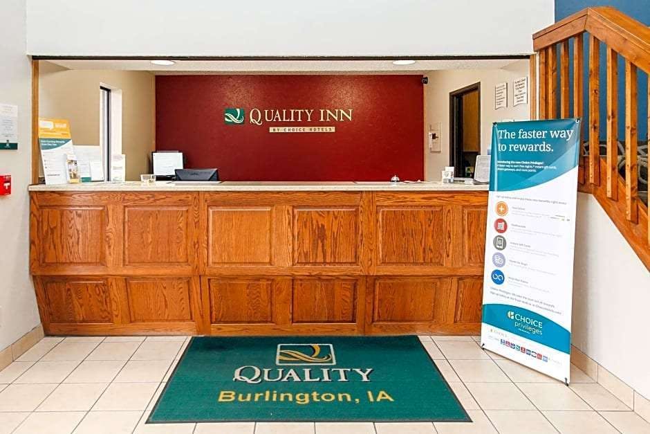 Hotel Quality Inn Burlington Near Hwy 34 photo 1