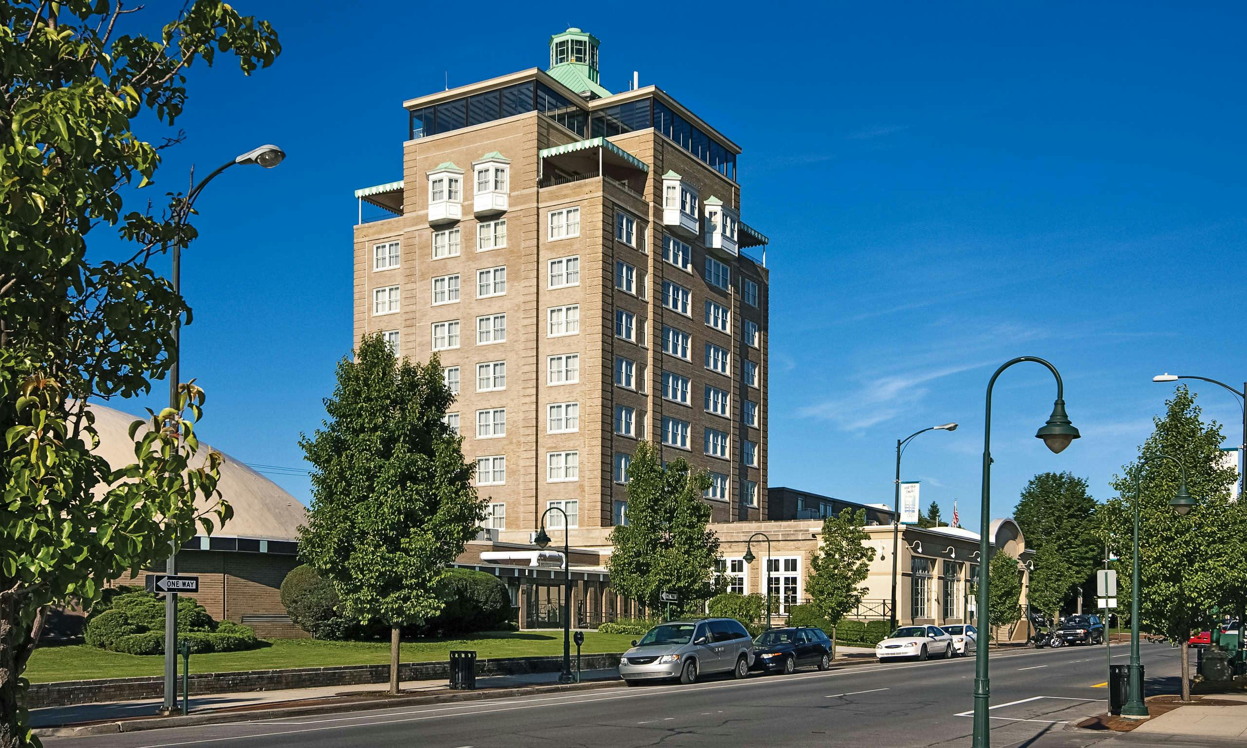 Park Place Hotel, Traverse City - HotelTonight