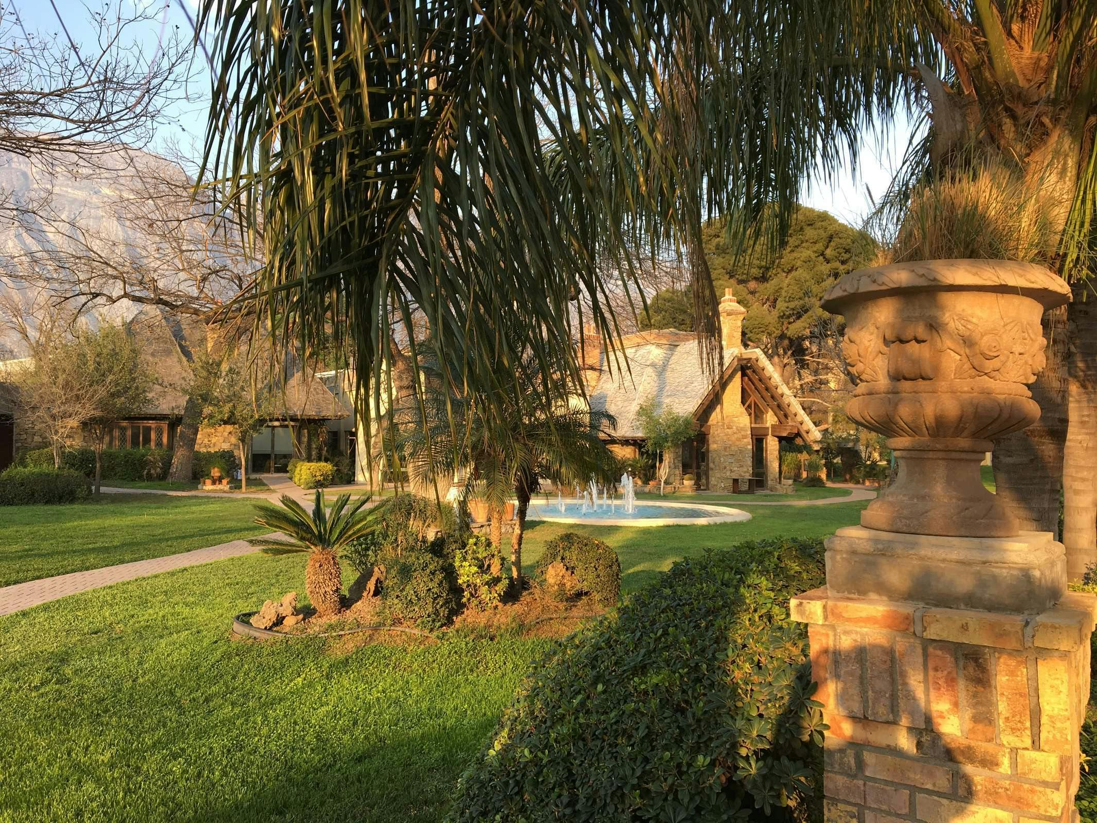 Hotel Las Torres de El Legado photo 4