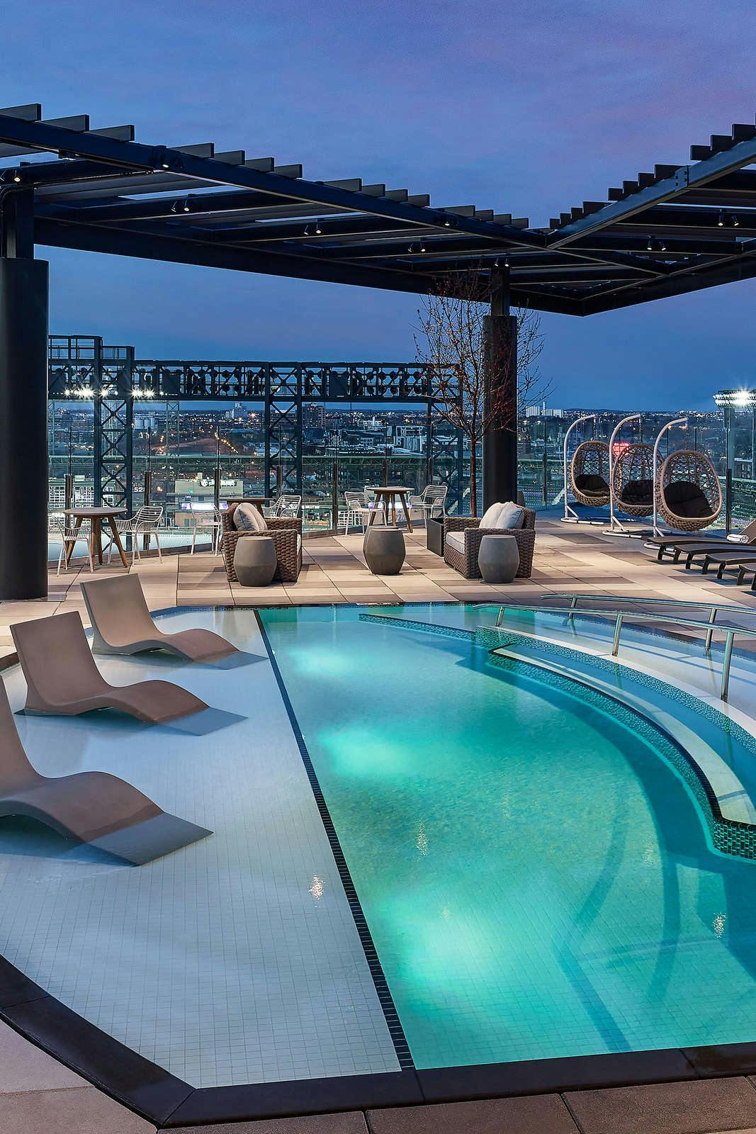 Hotel The Rally Hotel at McGregor Square photo 1