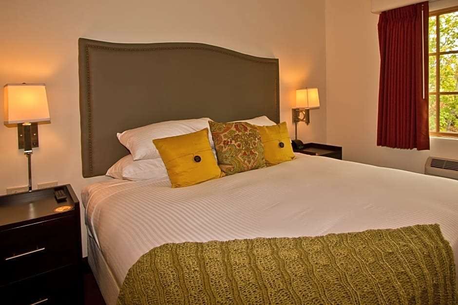 Columbia Cliff Villas Hotel