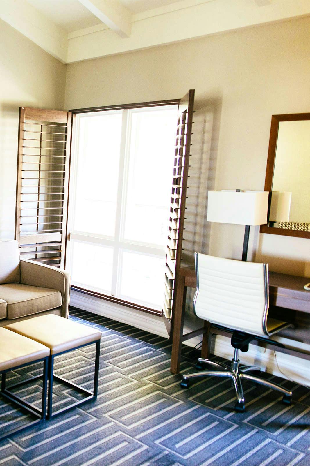 Hotel Hilton Phoenix Tapatio Cliffs Resort photo 4