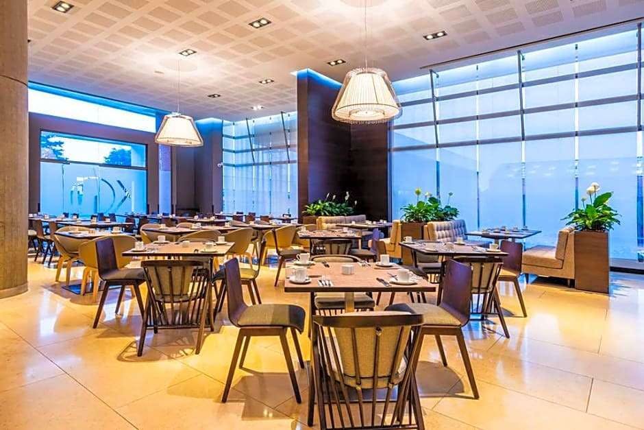 Hotel DoubleTree by Hilton Bogota Salitre AR photo 5