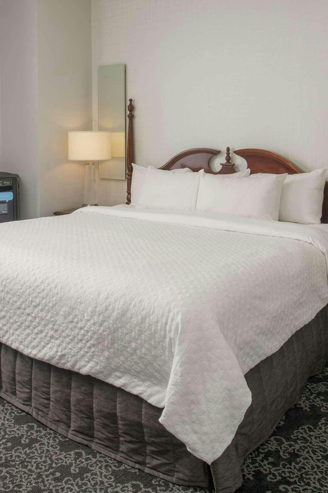 Hotel Embassy Suites By Hilton Portland Downtown photo 1