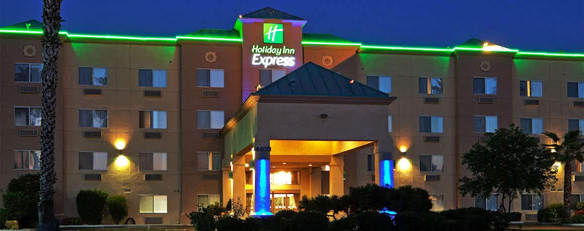 Holiday Inn Express Bakersfield, Bakersfield - HotelTonight