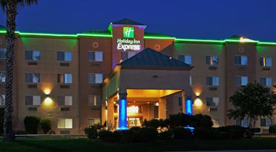 Holiday Inn Express Bakersfield