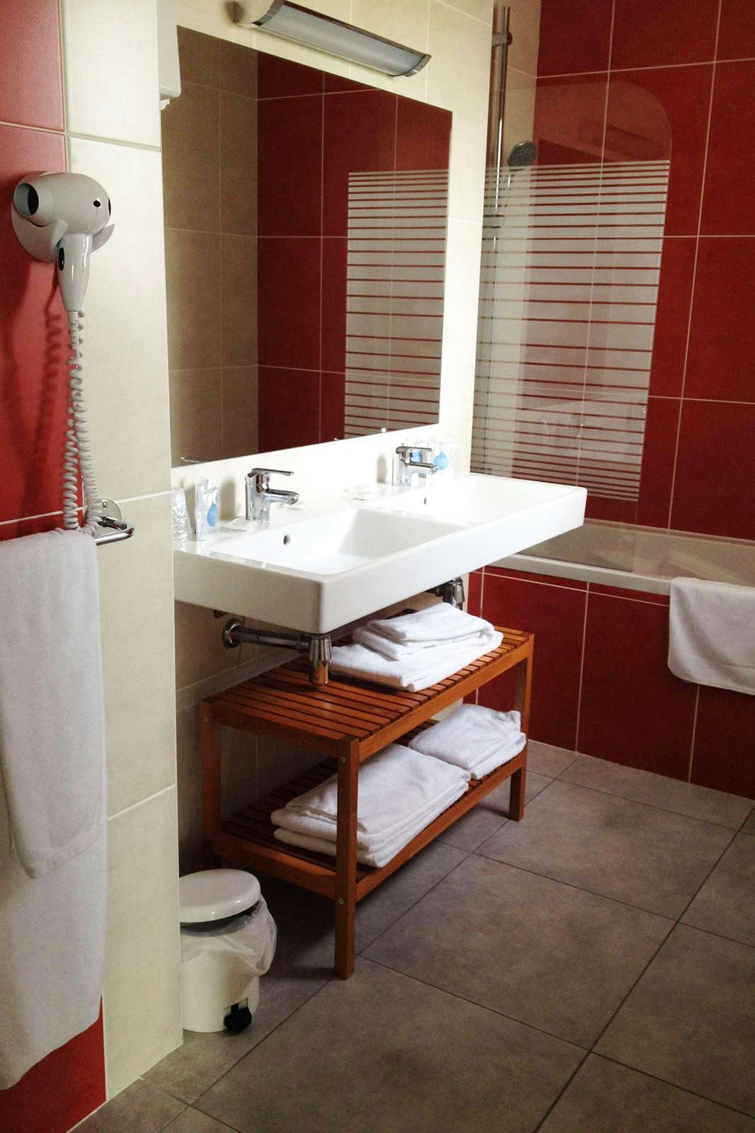 Hotel Kyriad Perpignan Sud photo 3