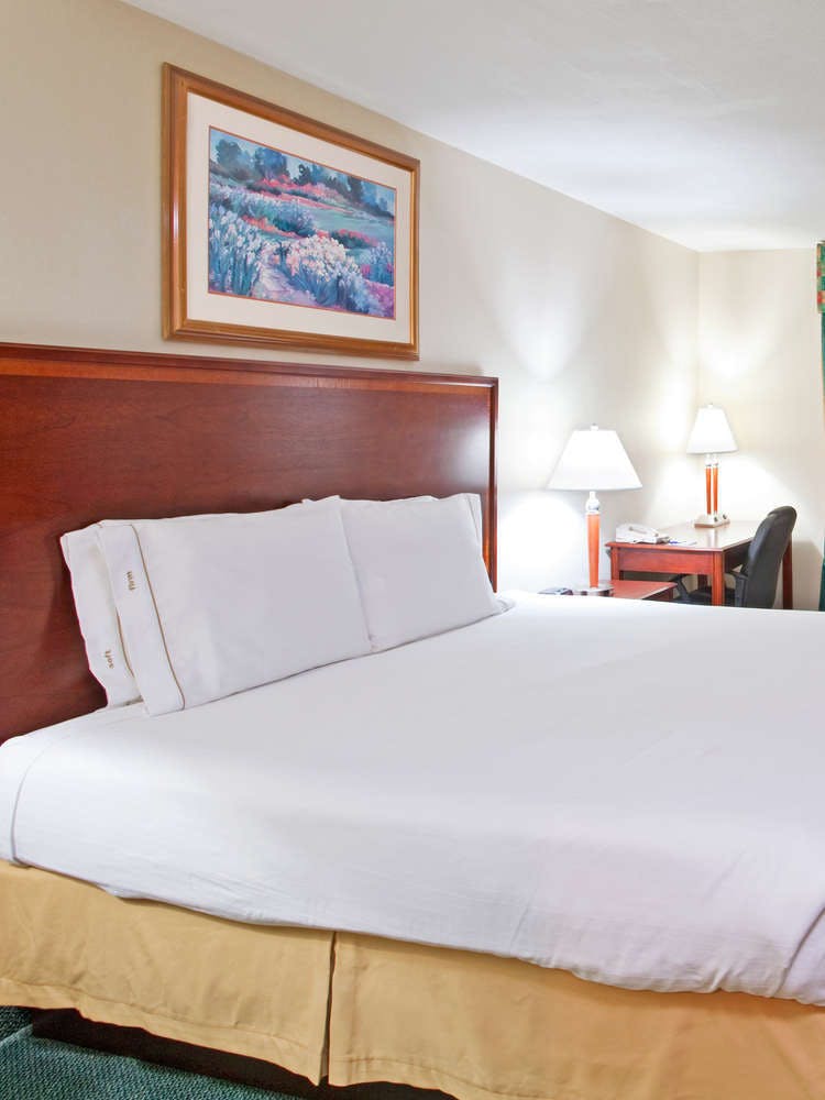 Hotel Holiday Inn Express Hotel & Suites Frankenmuth photo 2