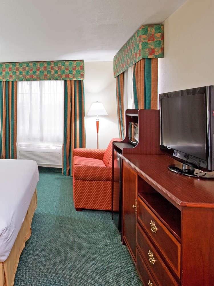 Hotel Holiday Inn Express Hotel & Suites Frankenmuth photo 3