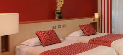 The Originals Boutique,Hotel Les Strelitzias, Antibes Ouest