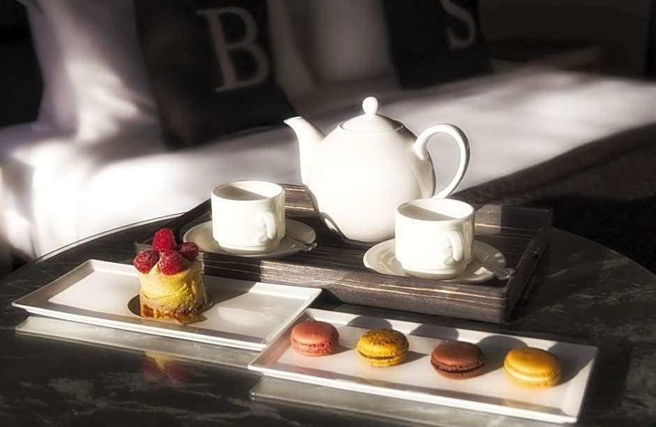 Hotel Brighton Savoy photo 2