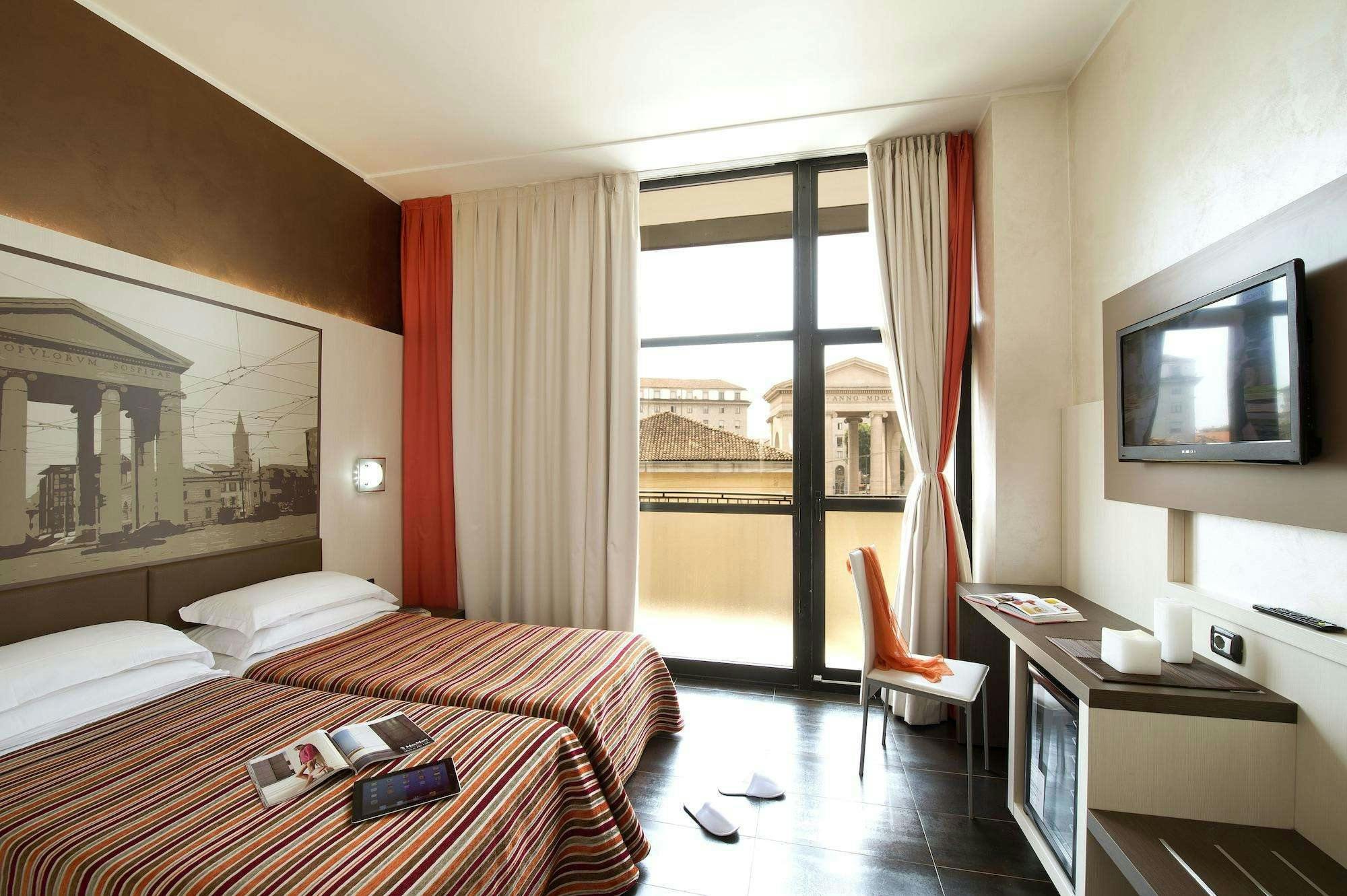 Hotel Hotel Milano Navigli photo 3