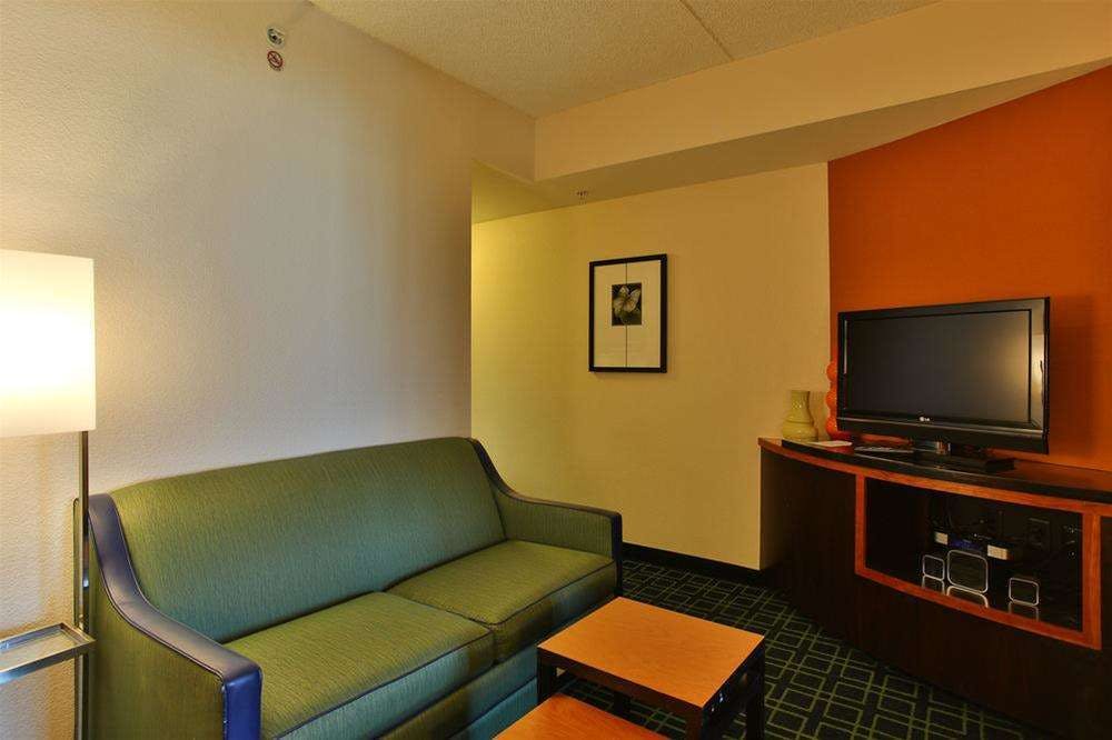 Hotel Fairfield Inn & Suites by Marriott San Antonio NE/ Schertz photo 1