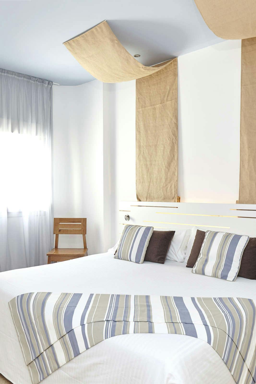 Hotel Apartamentos Castavi photo 1