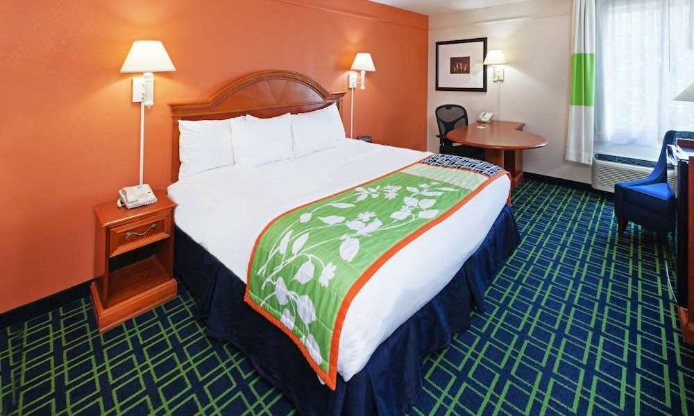 La Quinta by Wyndham Tulsa Central