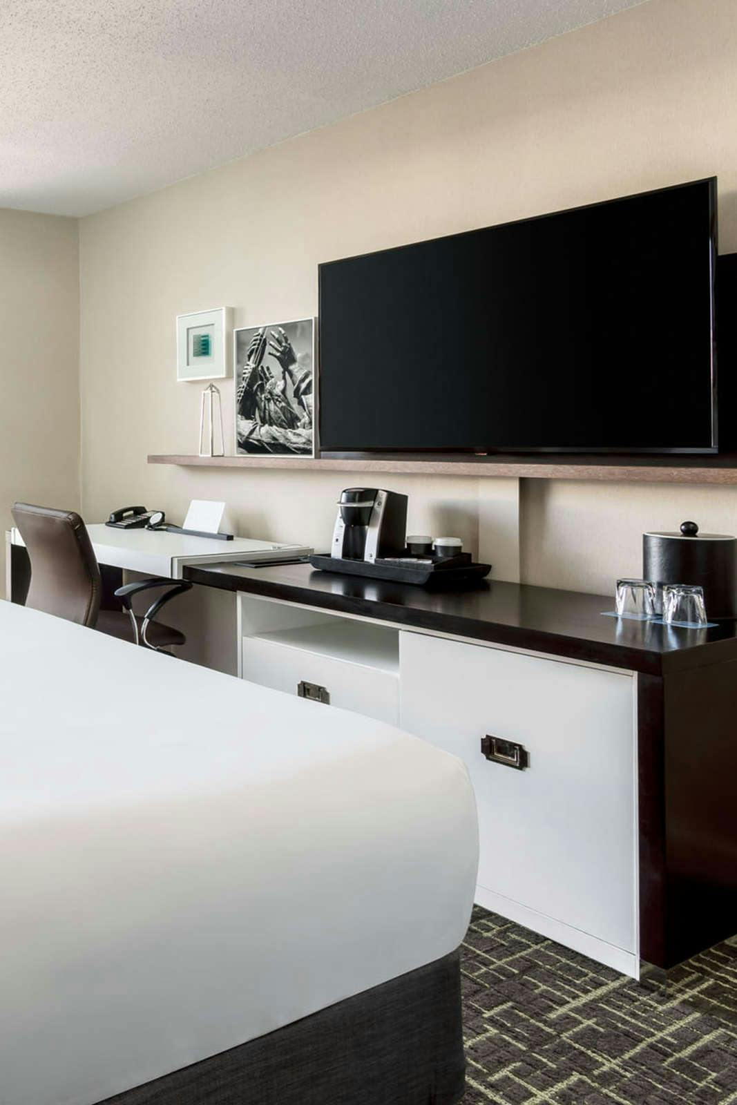 Hotel Hyatt Centric Arlington photo 3