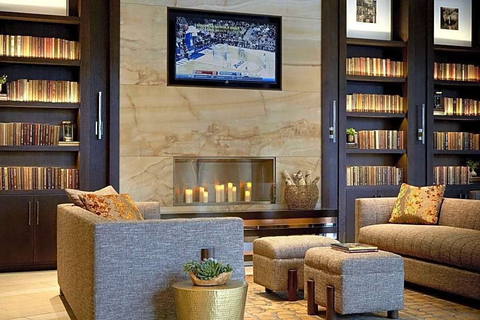 Hotel ITHACA MARRIOTT DOWNTOWN ON THE COMMONS photo 1