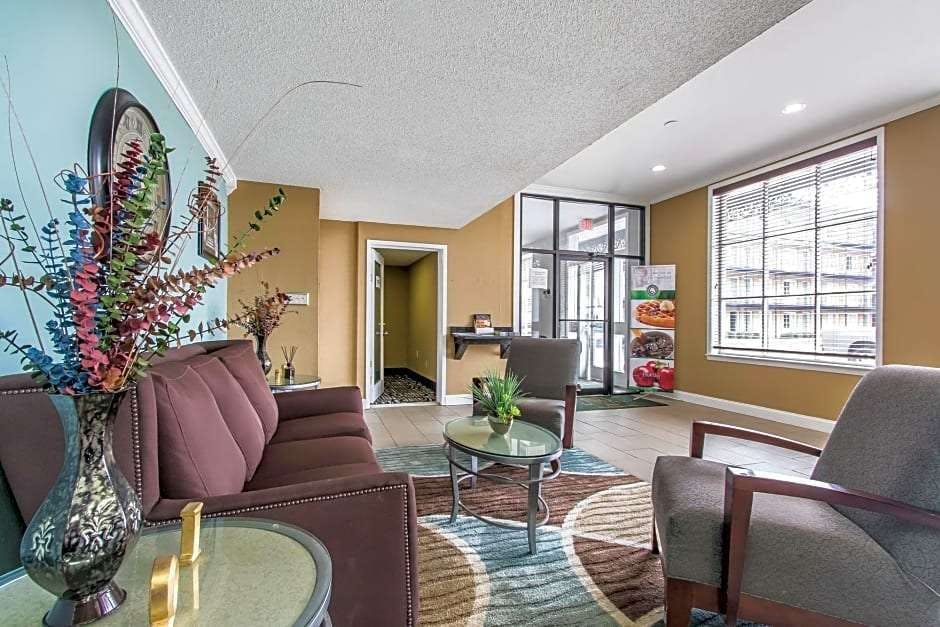 Hotel Quality Inn Downtown Historic District photo 2