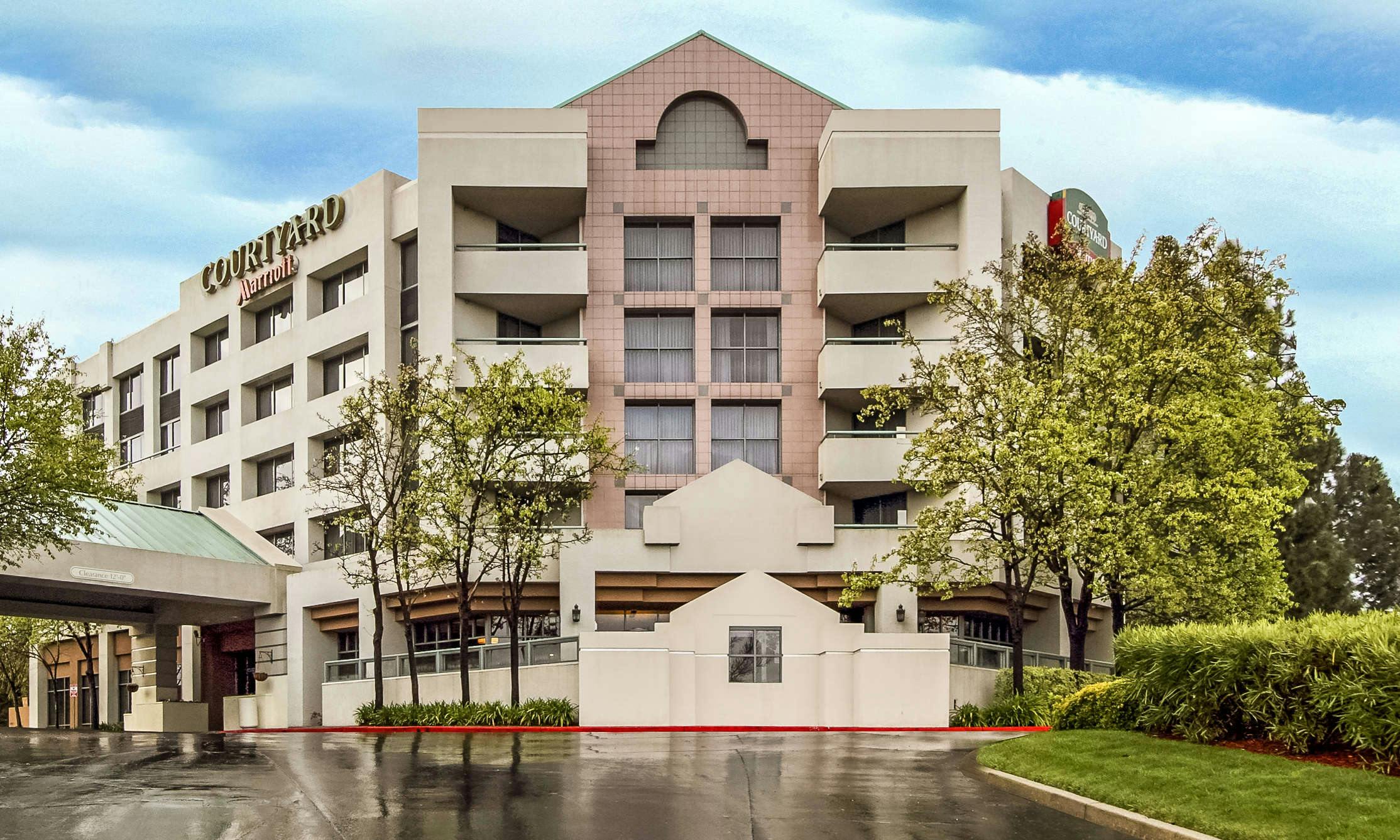 Courtyard by Marriott Richmond/Berkeley