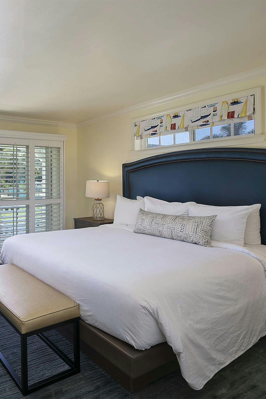 Hotel Avila Lighthouse Suites photo 1