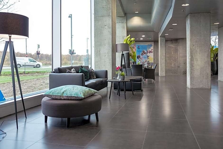 Hotel CABINN Metro photo 2