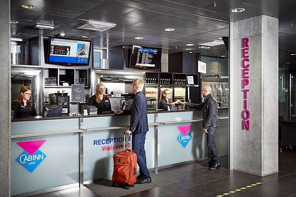 Hotel CABINN Metro photo 3