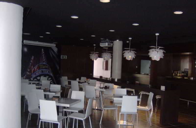 Hotel Hotel Tach Madrid Airport photo 4