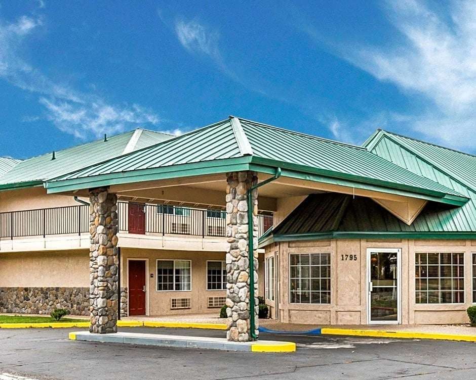 Quality Inn & Suites Minden US-395