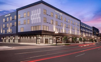 Courtyard by Marriott Lansing Downtown