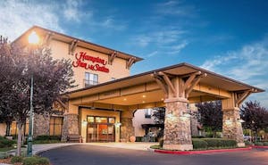 Hampton Inn & Suites Windsor/Sonoma Wine Country