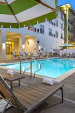 Hotel Hotel Centro Sonoma Wine Country A Tapestry by Hilton photo 2